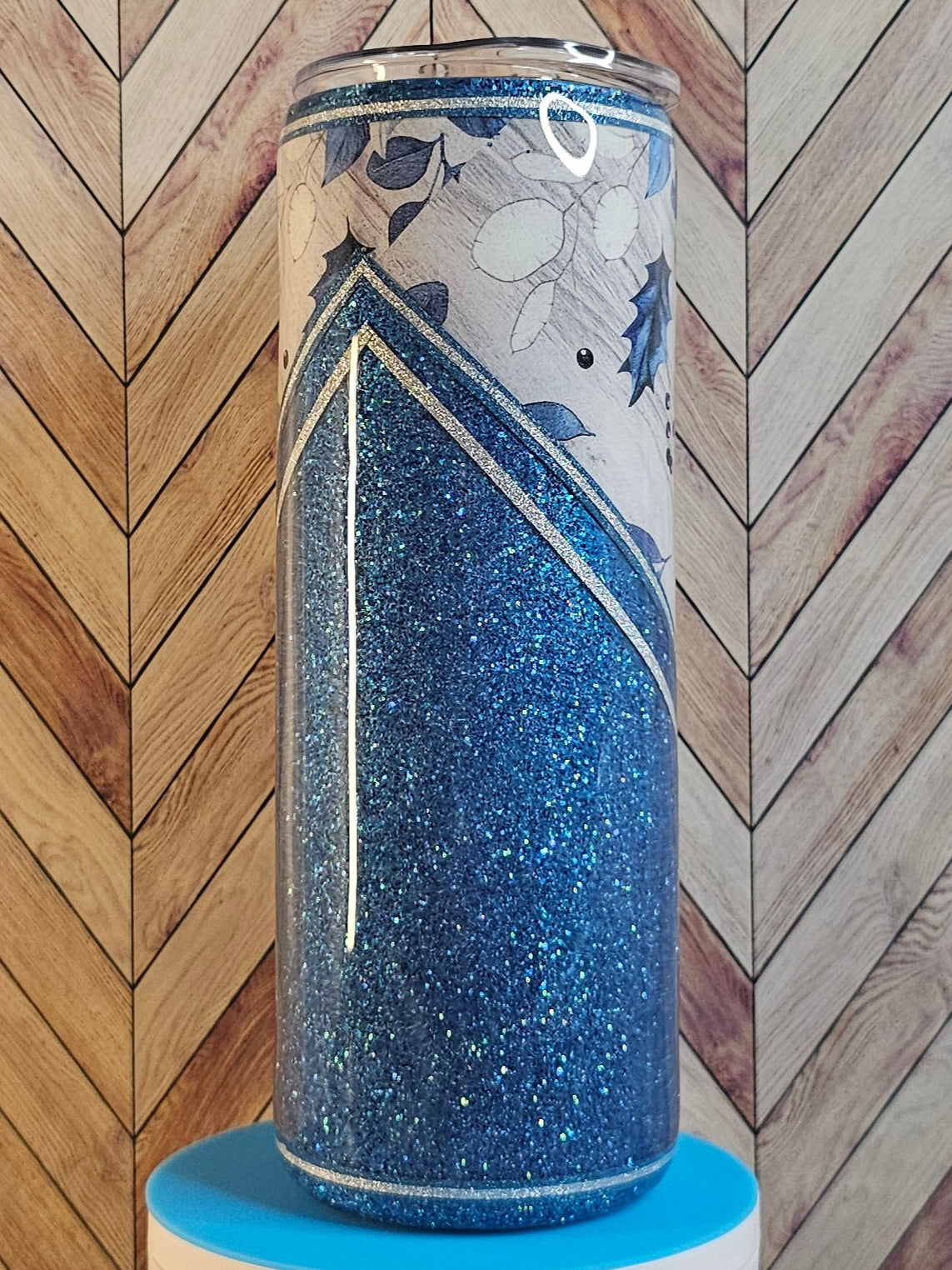 20oz Skinny Double V-split Holly Flower with Blue Glitter Epoxy Tumbler