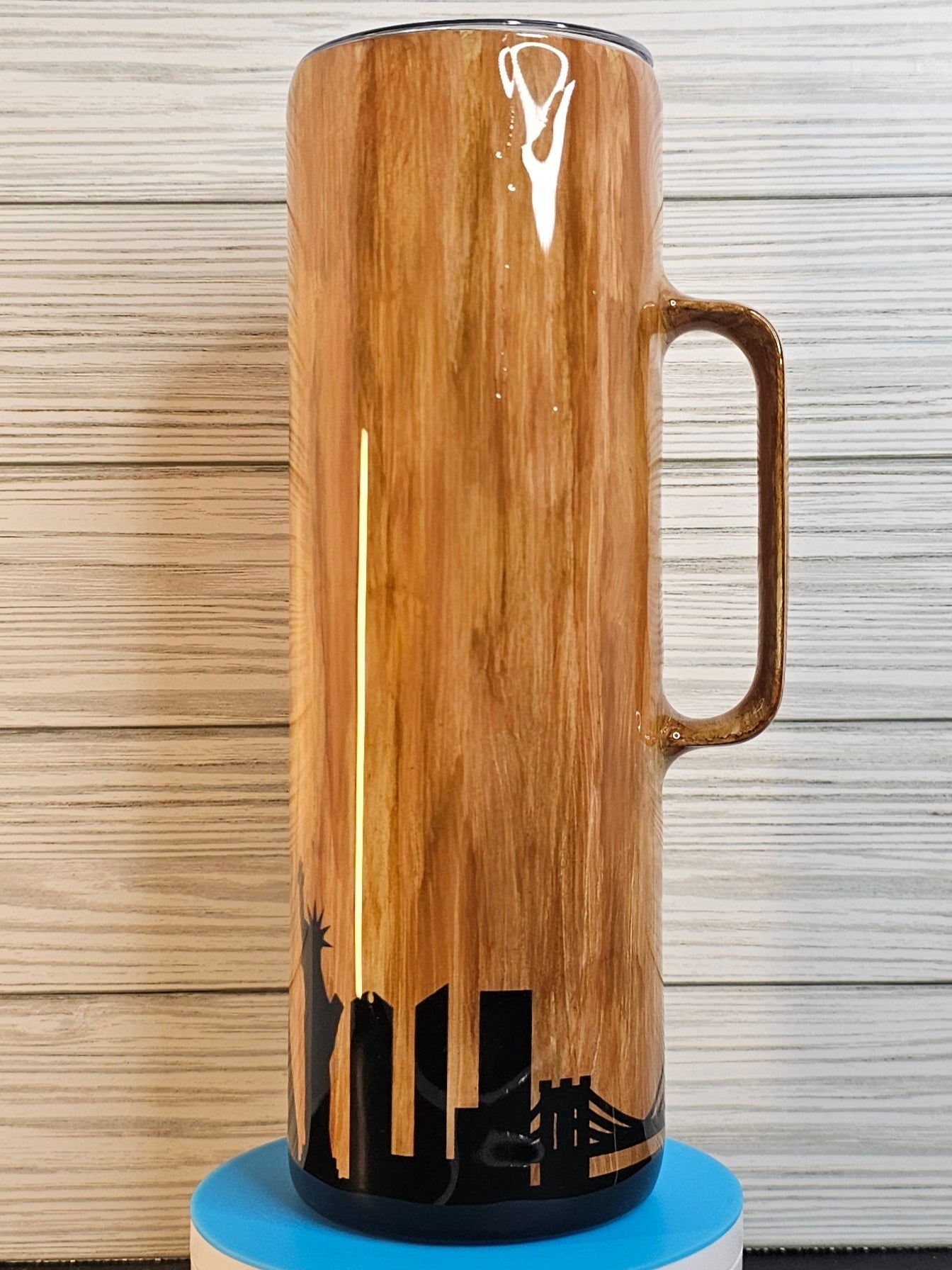 30oz Skinny Hoggdle Wood Grain 9/11 New York Skyline Epoxy Tumble