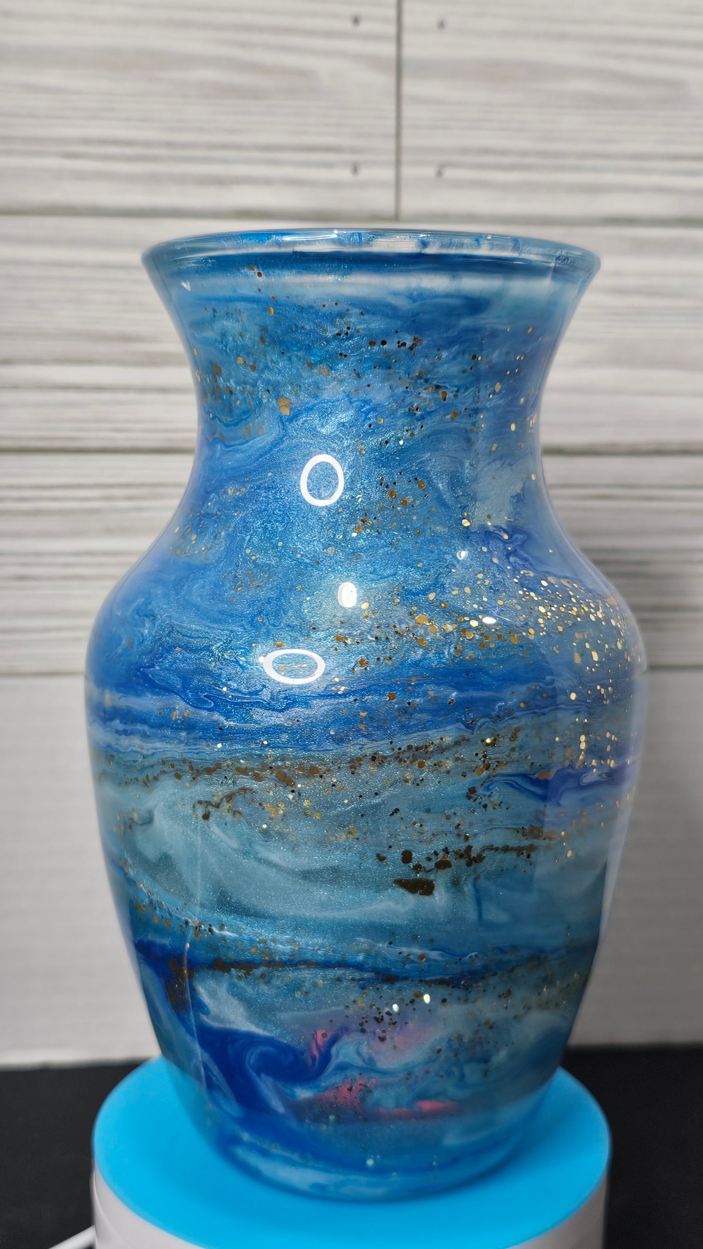 Medium Epoxy Vase Ink Swirl Blue with Glitter Vein