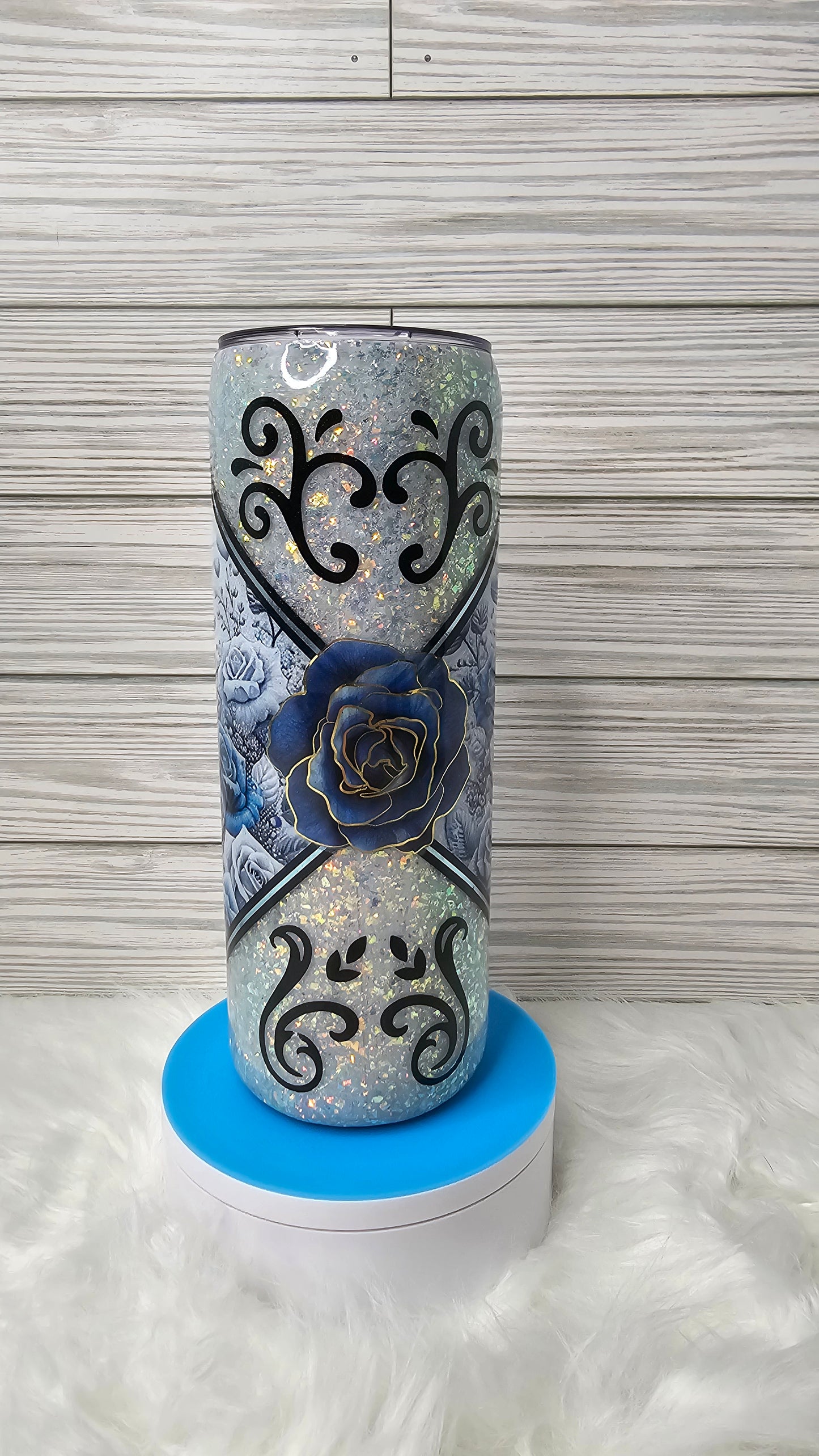 20 oz Skinny Glitter Christmas Cow Epoxy Tumbler